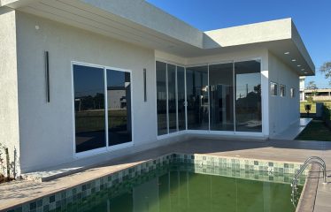 EN VENTA CASA EN TERRA NOVA KM 8 MONDAY