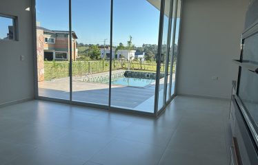 EN VENTA CASA EN TERRA NOVA KM 8 MONDAY