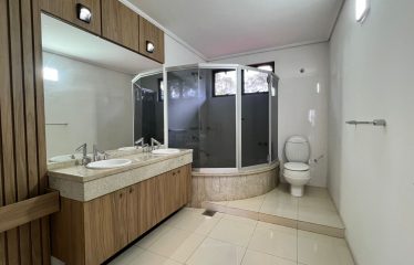 ALQUILER DE CASA EN EL PARANÁ COUNTRY CLUB DE HERNANDARIAS